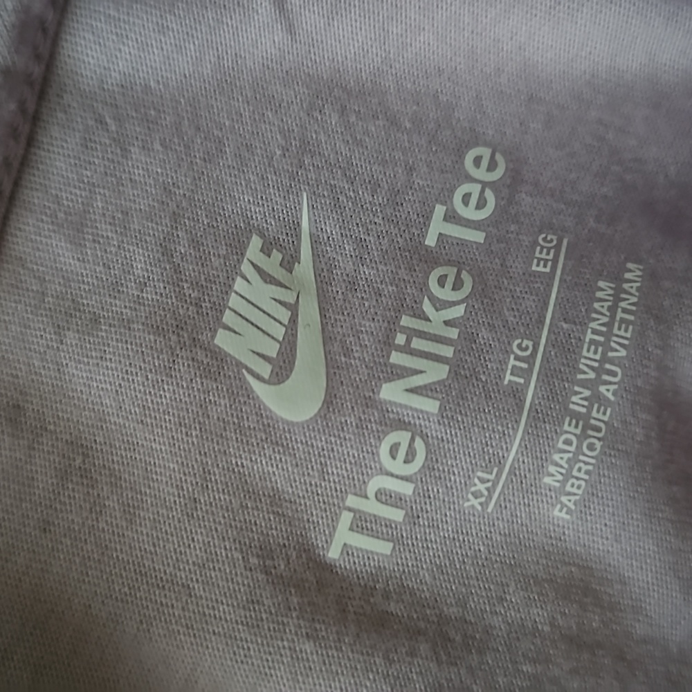 Nike XXL Cotton Tee - Pit 25; Length 29" - Picture 3 of 4